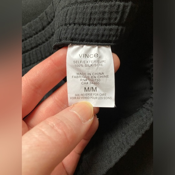 🖤 Vince 100% silk joggers in black - Picture 13 of 14
